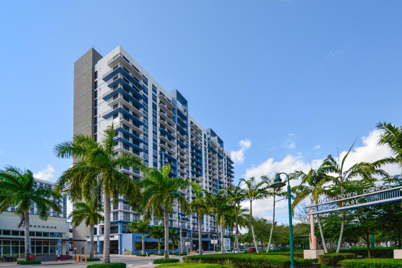 Cozy 1- 1 Bedroom Steps From Downtown Doral Park Miami Exterior photo